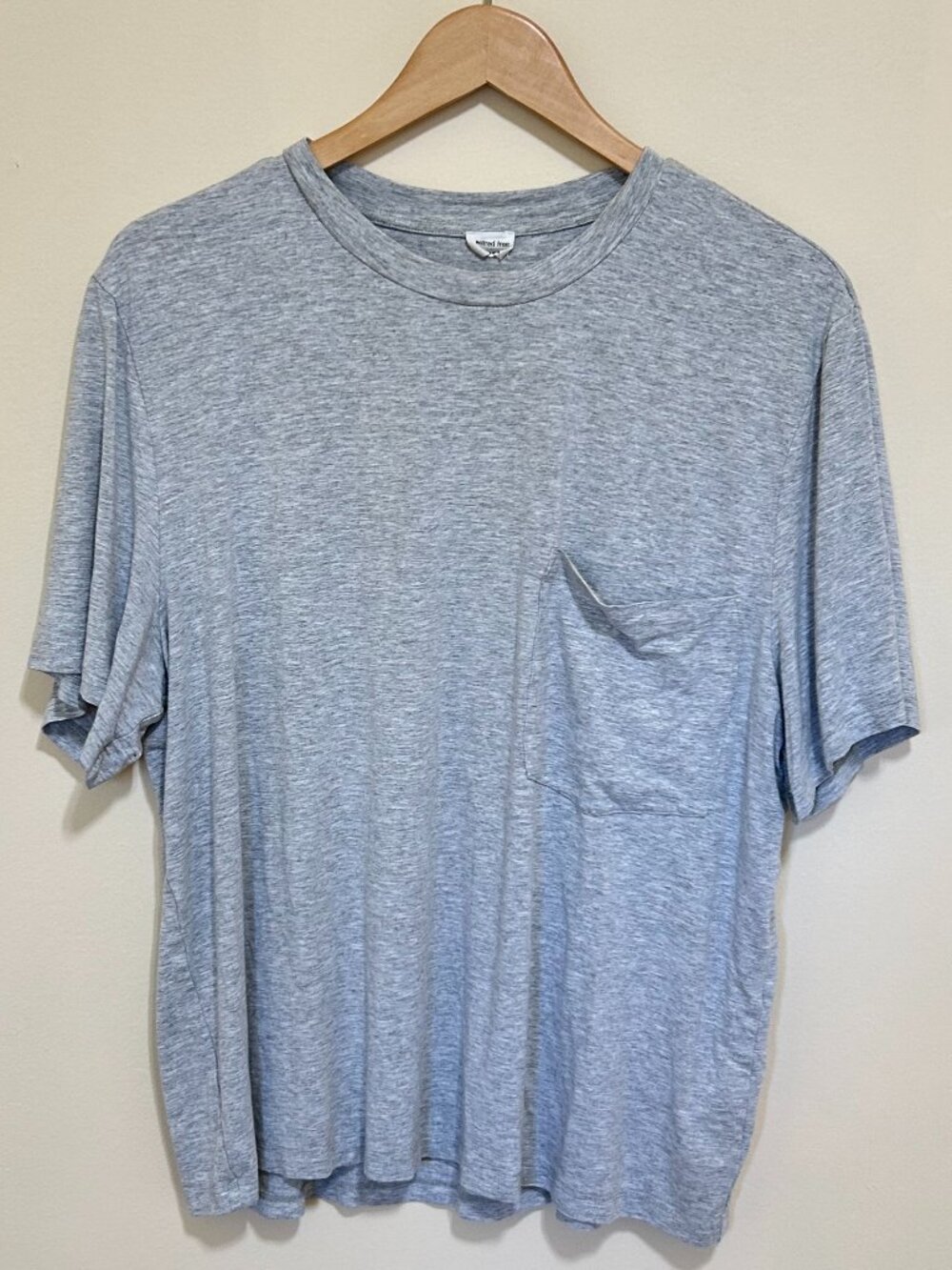 Aritzia Wilfred Free Crew Neck Short Sleeve T-Shirt Heathered Grey Size L
